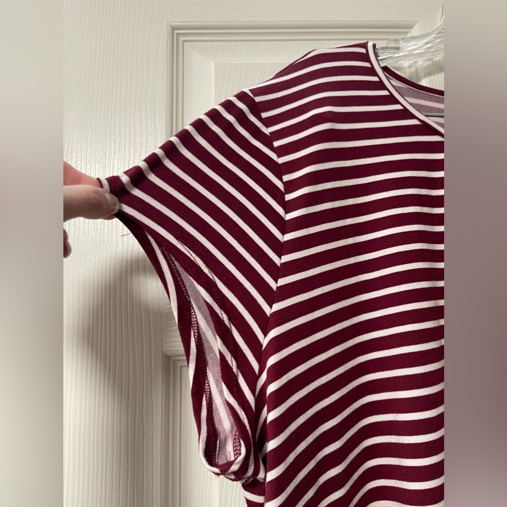 VIBE SPORTSWEAR Womens Plus Burgundy & White Striped Short Sleeve dress Size 3XL - Picture 4 of 6